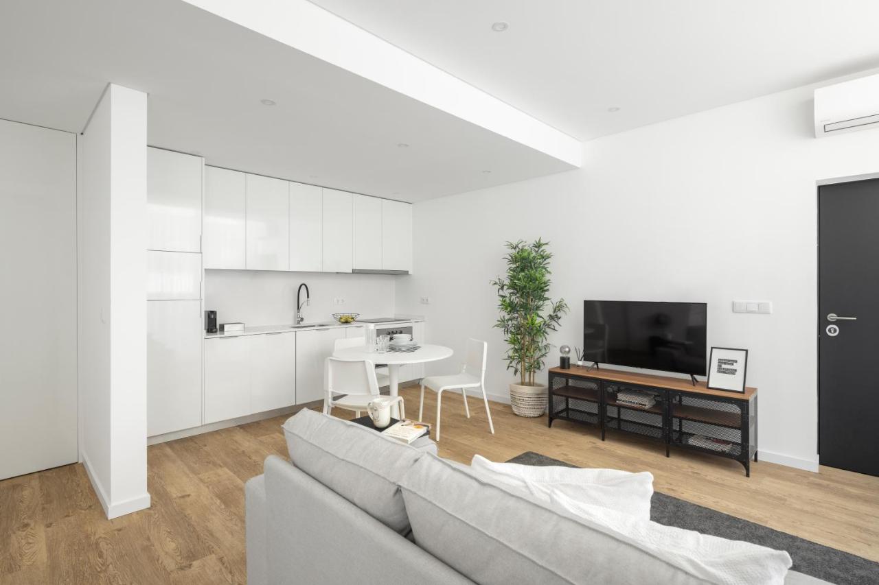 Urban Twins Apartment